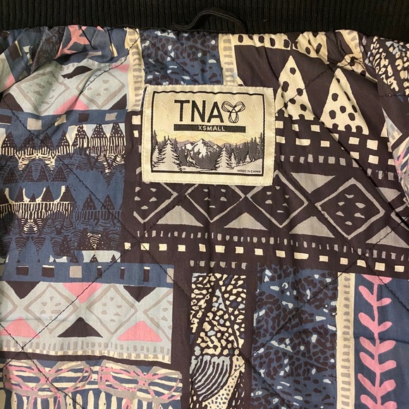 TNA Fall Jacket - Picture 2 of 3